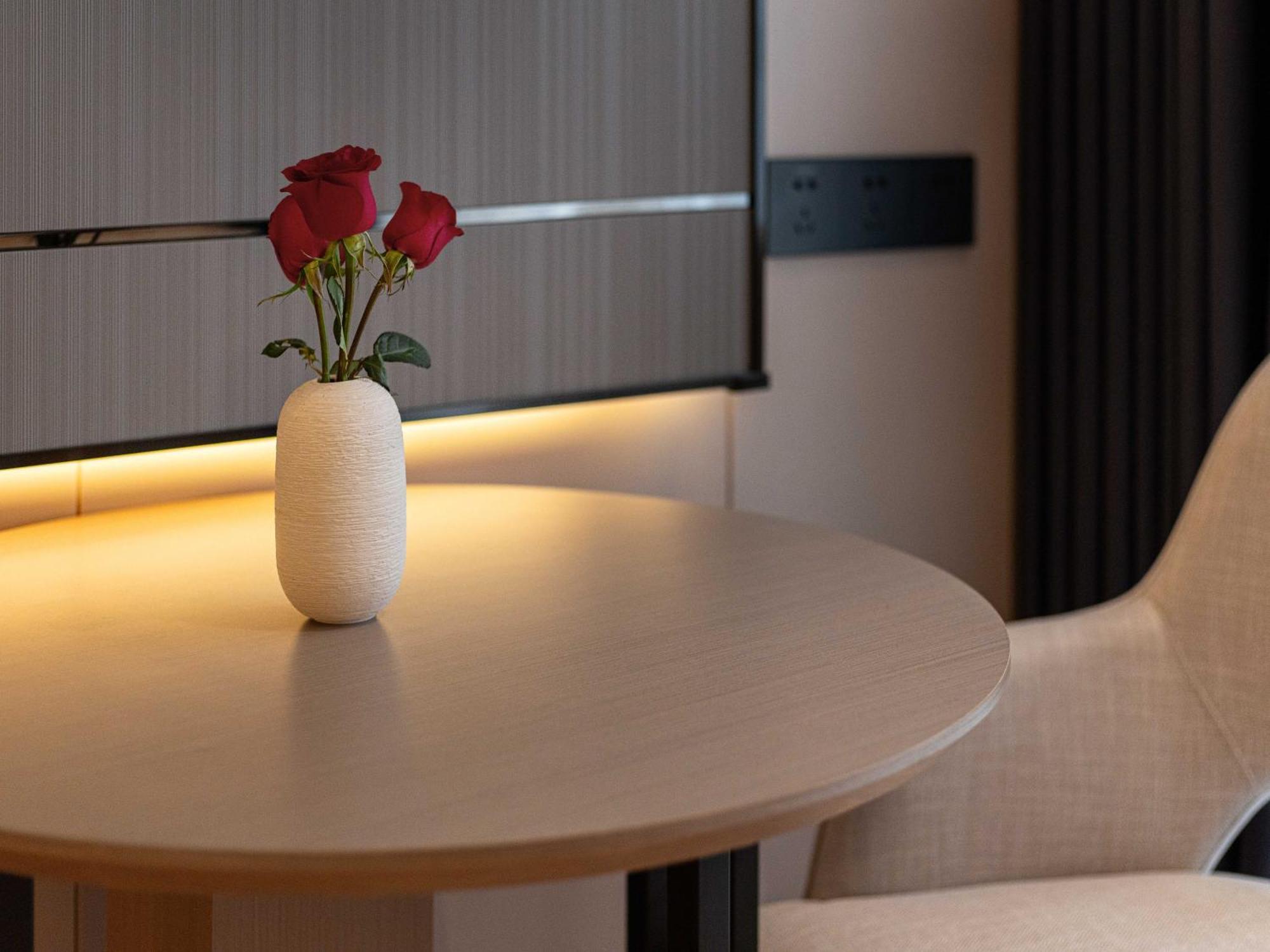 ลาวันเด โฮเต็ล กวางโจว ชือ ไพ เชียว เมโทร สเตชัน Hotel ภายนอก รูปภาพ