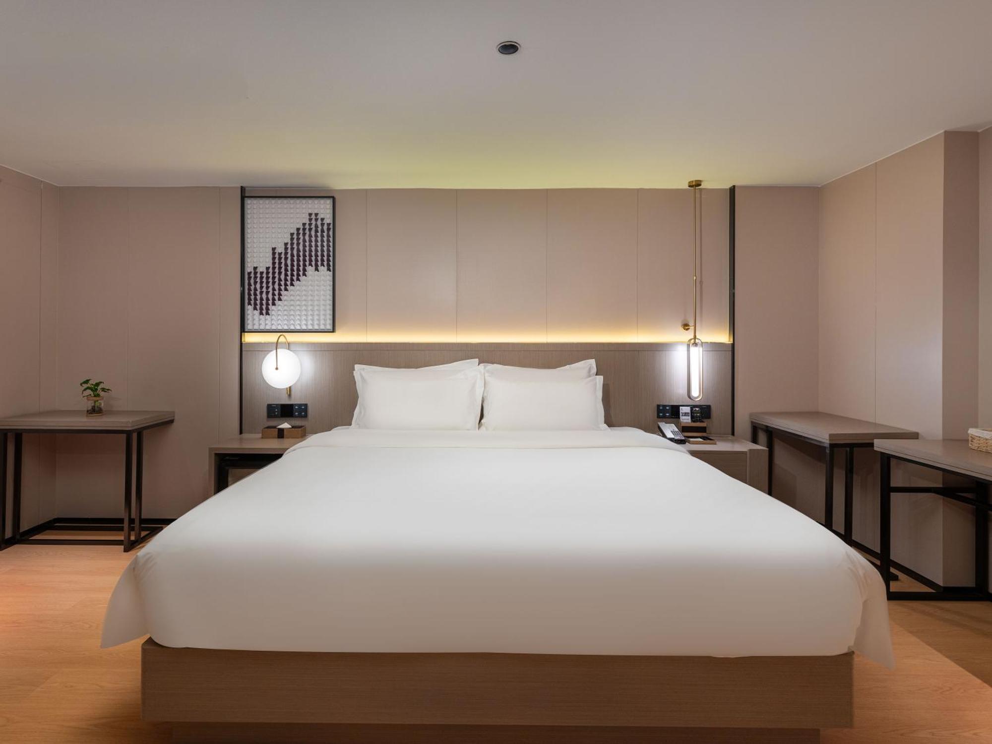 ลาวันเด โฮเต็ล กวางโจว ชือ ไพ เชียว เมโทร สเตชัน Hotel ภายนอก รูปภาพ