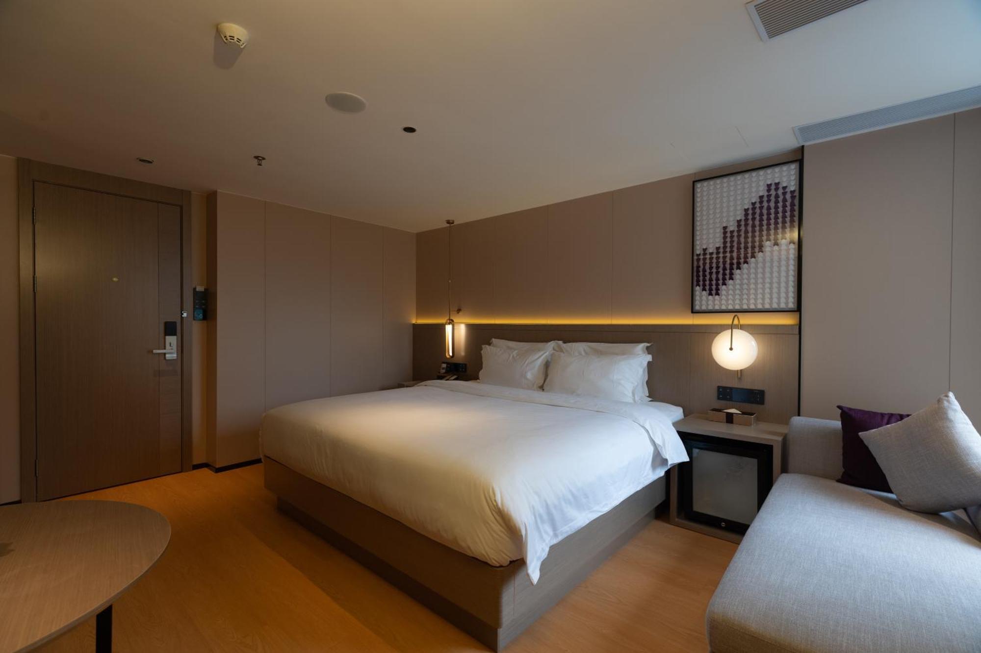 ลาวันเด โฮเต็ล กวางโจว ชือ ไพ เชียว เมโทร สเตชัน Hotel ภายนอก รูปภาพ