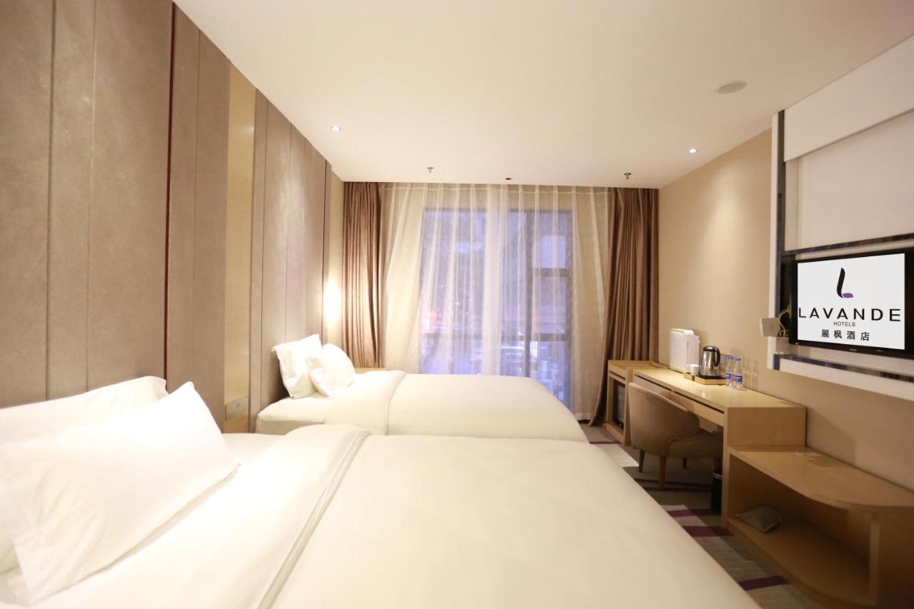ลาวันเด โฮเต็ล กวางโจว ชือ ไพ เชียว เมโทร สเตชัน Hotel ภายนอก รูปภาพ