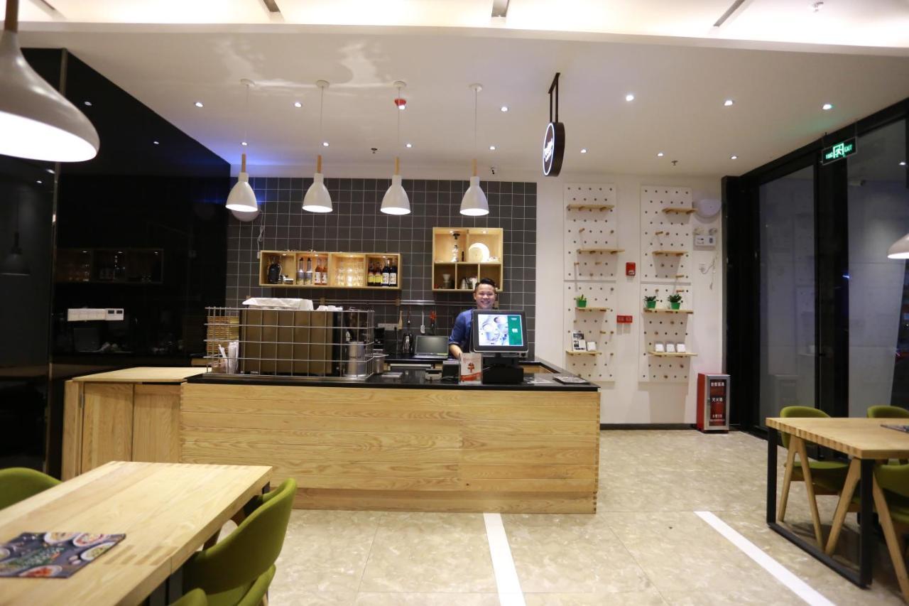 ลาวันเด โฮเต็ล กวางโจว ชือ ไพ เชียว เมโทร สเตชัน Hotel ภายนอก รูปภาพ