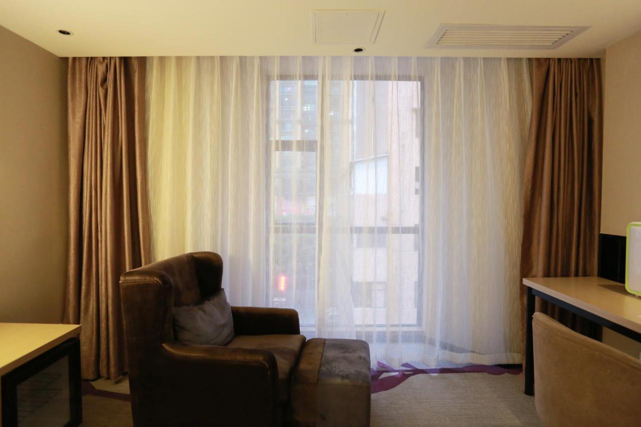 ลาวันเด โฮเต็ล กวางโจว ชือ ไพ เชียว เมโทร สเตชัน Hotel ภายนอก รูปภาพ
